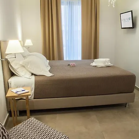 Aparthotel Anemos & 3*