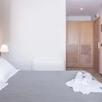 Anemos & מלון דירות 4*