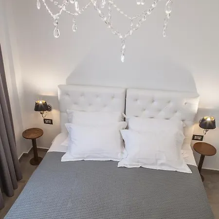 Anemos & Aparthotel 4*