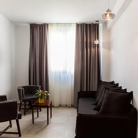 Anemos & Aparthotel