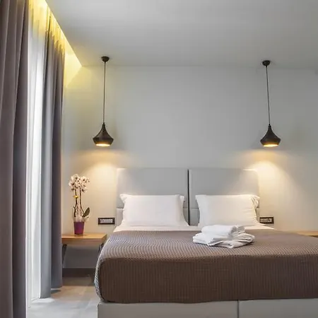 Anemos & Apartmanhotel 4*