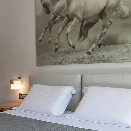 Anemos & Apartmanhotel 4*