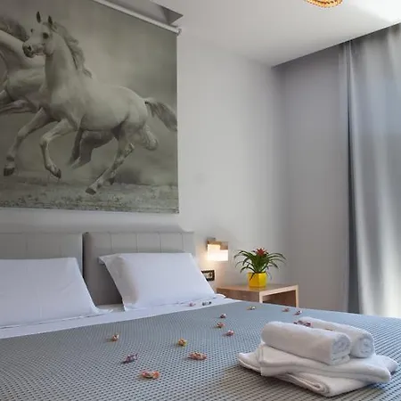 Anemos Rooms&apartments Apartahotel 4*