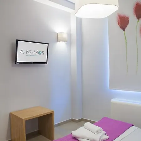 Anemos & شقة فندقية نافبليو