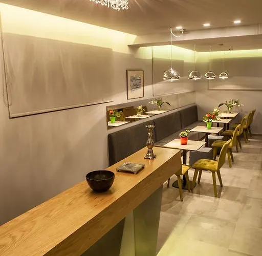 Anemos & Aparthotel 4*