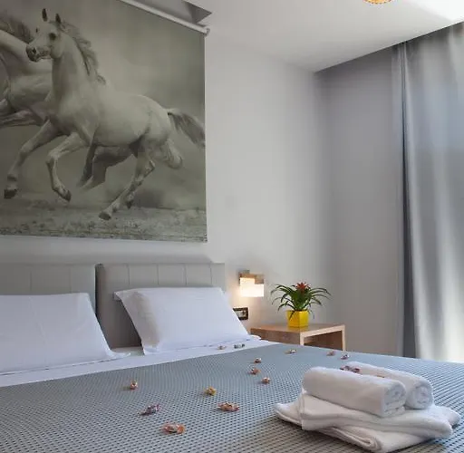 Anemos & Aparthotel 4*